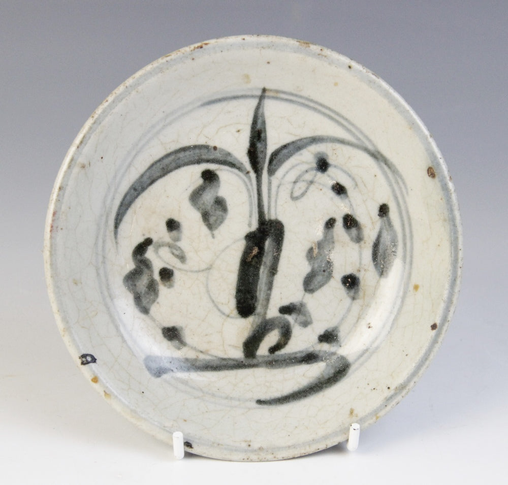 Large Collection of Chinese Shipwreck Porcelain Cargo Wares, Ming Dynasty and Later - Objets de Vertu