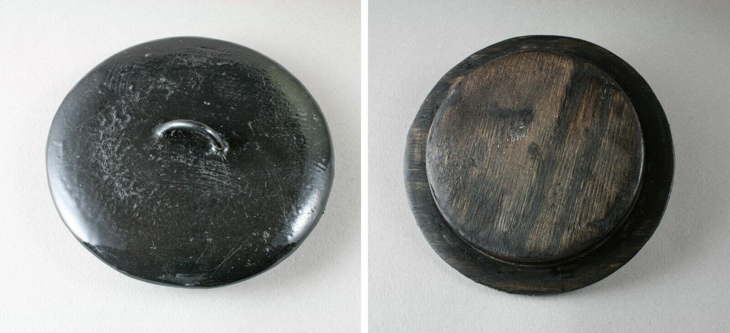 Published antique Korean moon jar, used as a Mizusashi for Japanese tea ceremony, 18th century Joseon Dynasty - Objets de Vertu
