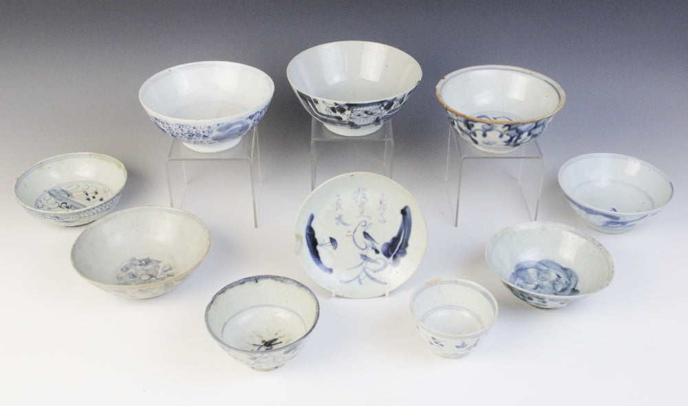 Collection of Chinese Porcelain Blue and White Shipwreck Cargo Wares, Ming Dynasty and Later - Objets de Vertu