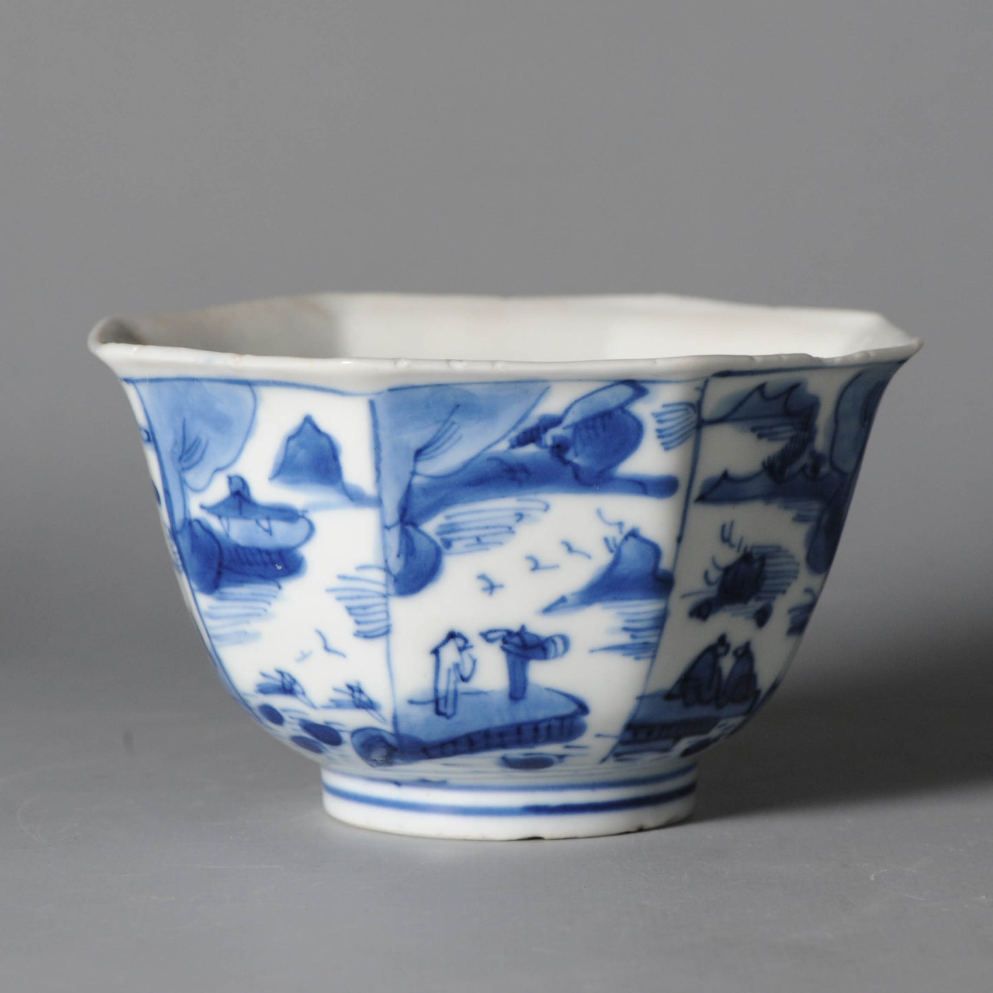 Rare 17C Ming/ Transitional Chinese Porcelain bowl with landscape compartments - Objets de Vertu