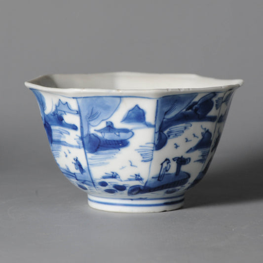 Rare 17C Ming/ Transitional Chinese Porcelain bowl with landscape compartments - Objets de Vertu