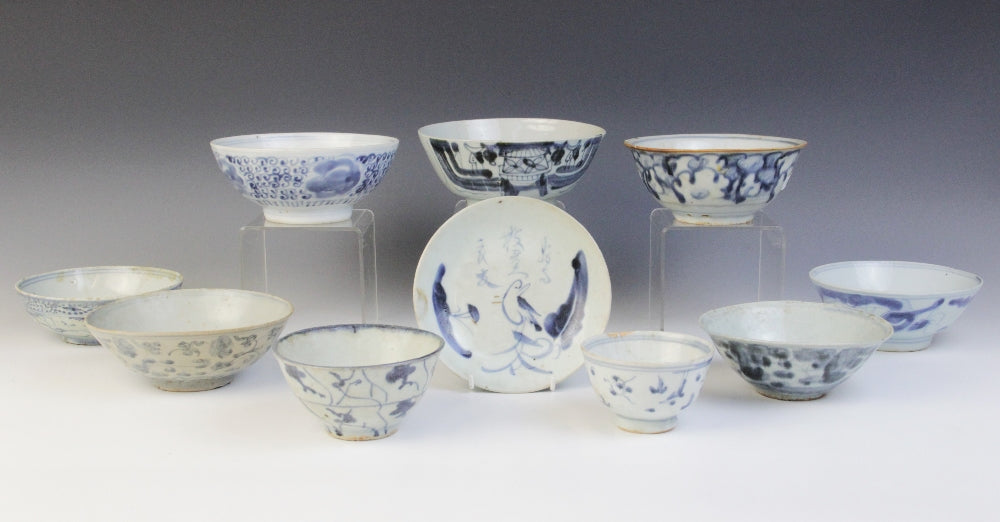 Collection of Chinese Porcelain Blue and White Shipwreck Cargo Wares, Ming Dynasty and Later - Objets de Vertu